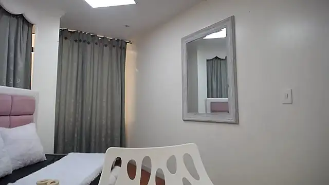 IssadoraJames online show from 12/24/24, 01:28