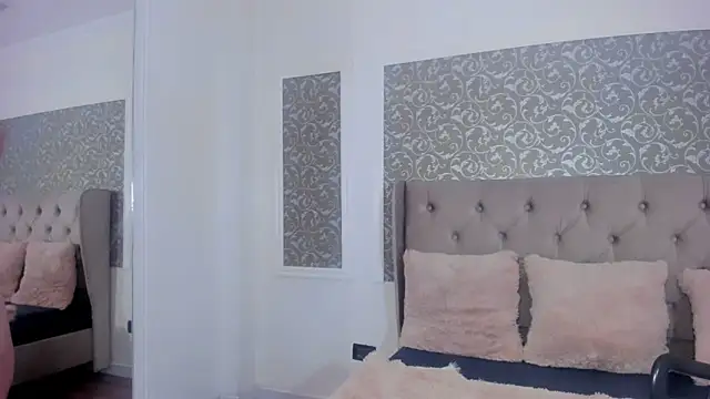 IssadoraJames online show from 09/20/25, 01:56