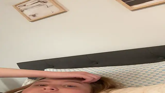 PhatAssBlond online show from 12/24/24, 09:22