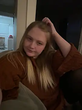 PhatAssBlond online show from 01/22/25, 11:21