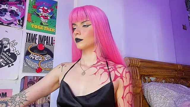 Snapshot of yourrosenrot chatting on 01/02/25, 08:24 yourrosenrot online show from 01/02/25, 08:24