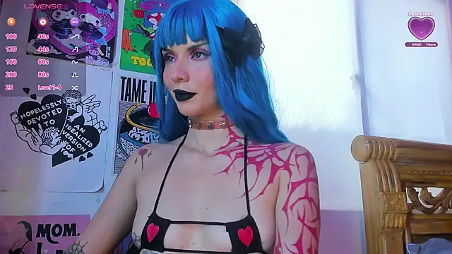 Snapshot of yourrosenrot chatting on 01/14/25, 05:01 yourrosenrot online show from 01/14/25, 05:01