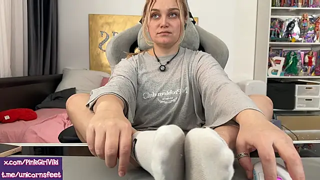 unicornsfeet online show from 03/30/26, 03:46