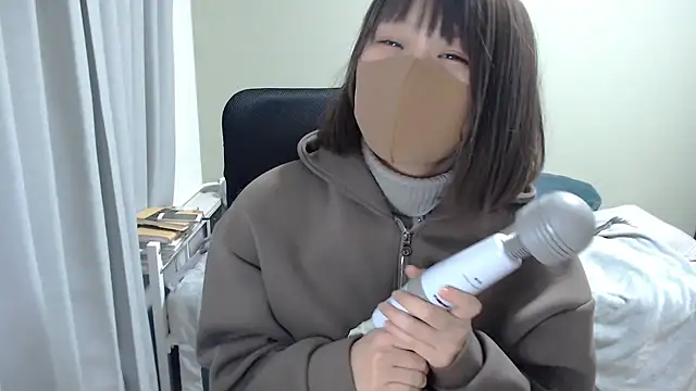 Snapshot of izumi__123 chatting on 12/07/24, 05:59 izumi 123 online show from 12/07/24, 05:59