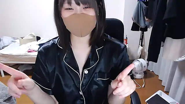 izumi  123 online show from 08/06/26, 08:00