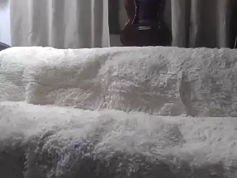 2Hot2gether69 online show from 12/07/24, 03:36