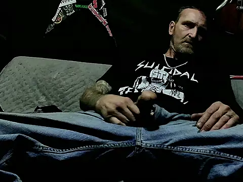 2Hot2gether69 online show from 11/12/25, 10:26