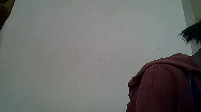 Snapshot of ElianeHot chatting on 02/23/25, 07:33 ElianeHot online show from 02/23/25, 07:33