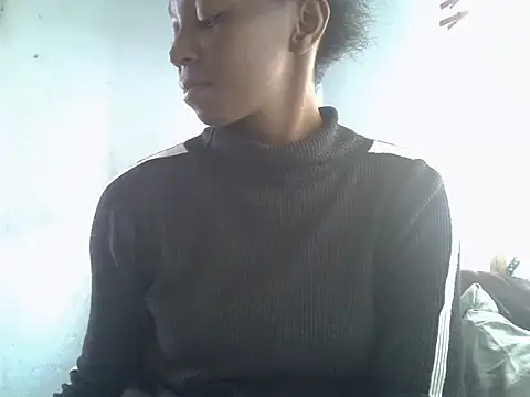 Snapshot of ElianeHot chatting on 10/31/25, 08:37 ElianeHot online show from 10/31/25, 08:37