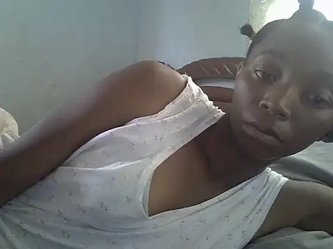 Snapshot of ElianeHot chatting on 11/01/25, 06:26 ElianeHot online show from 11/01/25, 06:26