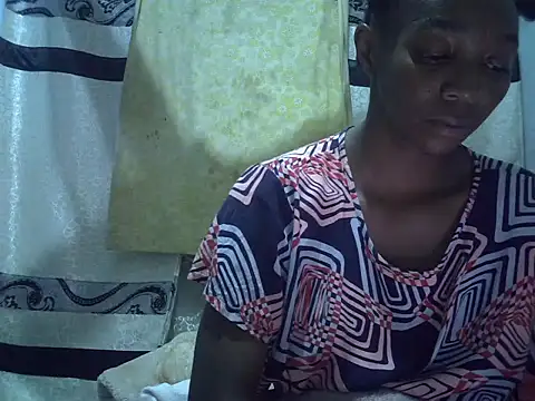 ElianeHot online show from 12/20/25, 06:59