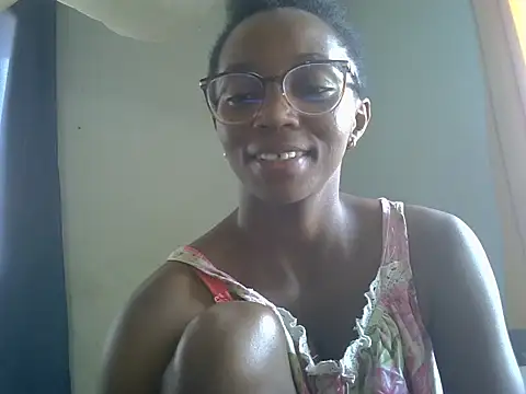 ElianeHot online show from 03/27/26, 07:47