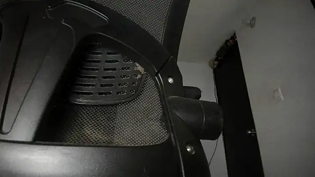 s sven03 online show from 09/11/25, 07:19