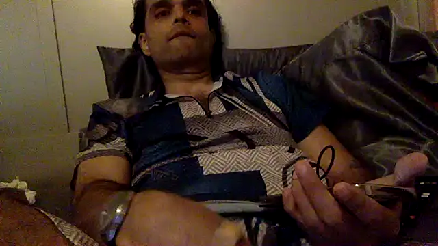 Snapshot of GForceSavage chatting on 11/02/25, 09:06 GForceSavage online show from 11/02/25, 09:06