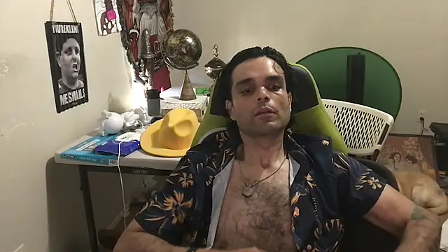 Snapshot of GForceSavage chatting on 11/18/25, 04:11 GForceSavage online show from 11/18/25, 04:11