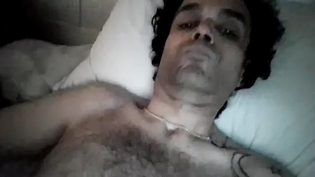 Snapshot of GForceSavage chatting on 11/23/25, 04:18 GForceSavage online show from 11/23/25, 04:18