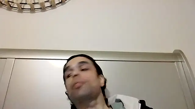 Snapshot of GForceSavage chatting on 11/29/25, 01:19 GForceSavage online show from 11/29/25, 01:19