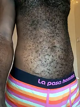 Snapshot of Moteroxz chatting on 01/24/25, 04:59 Moteroxz online show from 01/24/25, 04:59