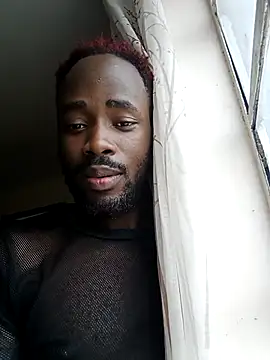 Snapshot of Moteroxz chatting on 10/03/25, 07:16 Moteroxz online show from 10/03/25, 07:16