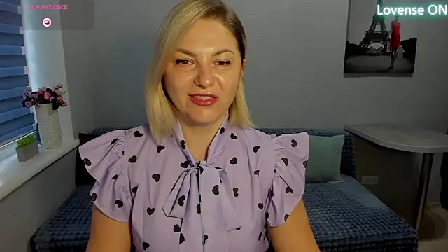 Snapshot of sweet___margaret chatting on 03/14/25, 05:59 sweet margaret online show from 03/14/25, 05:59