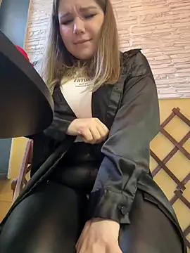 PumaShyXD online show from 02/18/25, 11:44