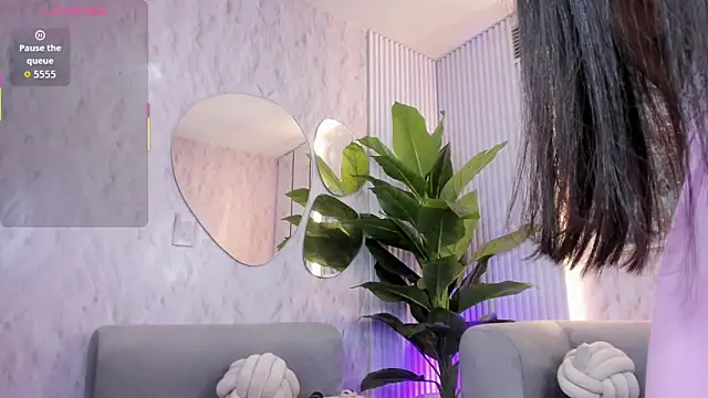 abby adams20 online show from 09/09/25, 10:15