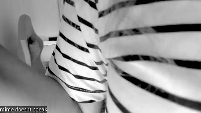 Adria ross online show from 09/20/25, 01:45