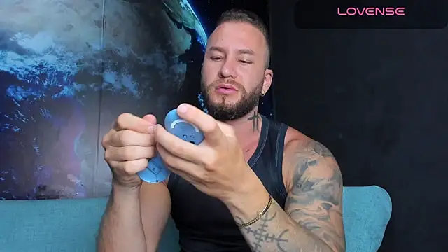 delessandro world online show from 03/30/26, 01:28