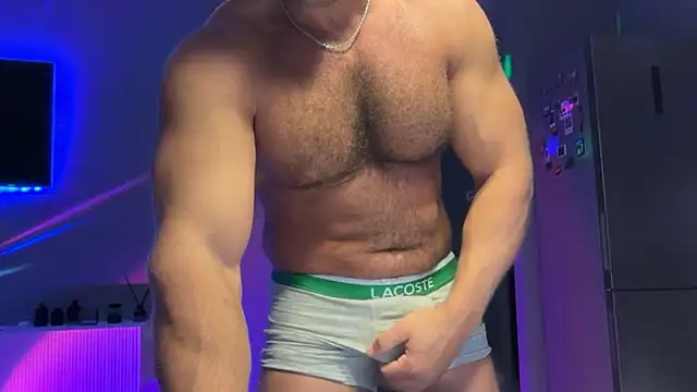 KarlosRichi online show from 01/06/26, 01:59