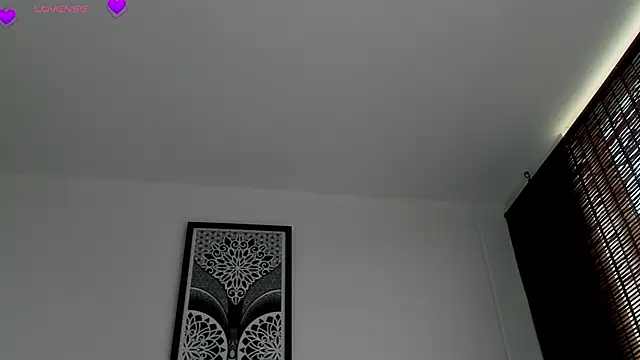 VeronicaTonu online show from 02/04/26, 06:36