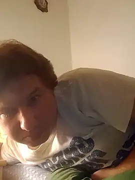 Snapshot of Olandese2682@xh chatting on 03/08/26, 05:39 Olandese2682xh online show from 03/08/26, 05:39