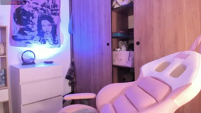 Natasna2 online show from 10/24/25, 05:59