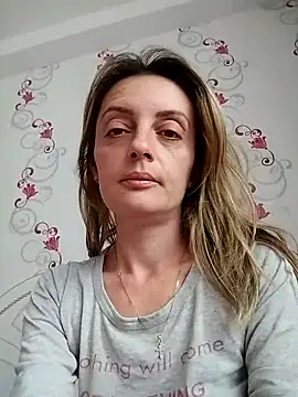 SophyGirl online show from 03/24/26, 12:43