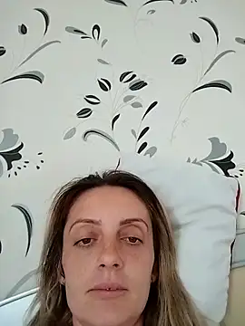 SophyGirl online show from 04/15/26, 12:34