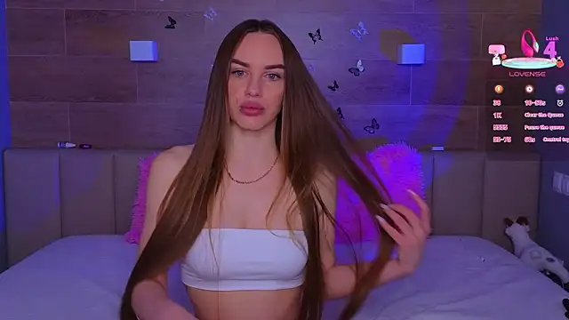 SaraCros online show from 03/30/26, 05:41