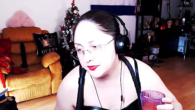 Snapshot of Imperatriza chatting on 03/20/25, 11:56 Imperatriza online show from 03/20/25, 11:56