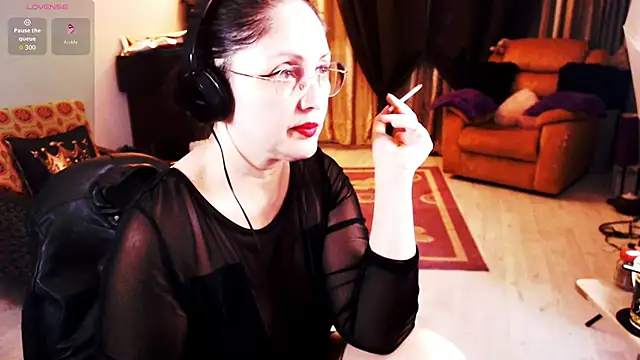 Snapshot of Imperatriza chatting on 10/05/25, 06:50 Imperatriza online show from 10/05/25, 06:50