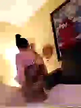 michele462 online show from 11/27/25, 05:53