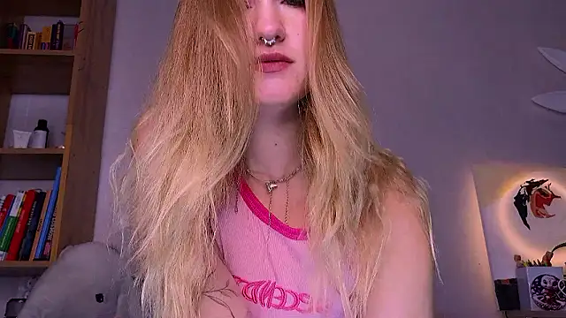 Amelia naughtyGirl online show from 12/05/24, 01:14