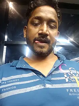 Snapshot of rabikumar1900 chatting on 12/18/25, 04:02 rabikumar1900 online show from 12/18/25, 04:02