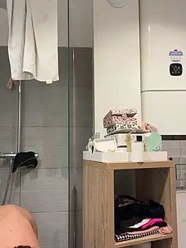 lyajoliee online show from 02/06/26, 07:34