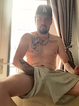 Tremblay Simard online show from 04/15/26, 02:29