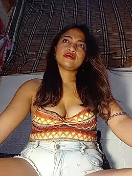 prettybella4u online show from 06/29/26, 08:53