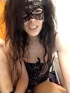 EmySkinny85 online show from 02/06/25, 10:15