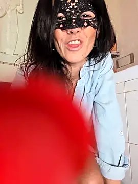 EmySkinny85 online show from 03/24/26, 03:50