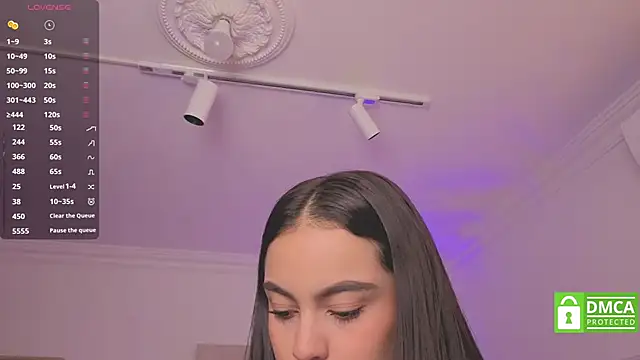 Aleejaa   online show from 10/20/25, 11:32