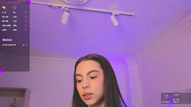 Aleejaa   online show from 04/13/26, 11:16