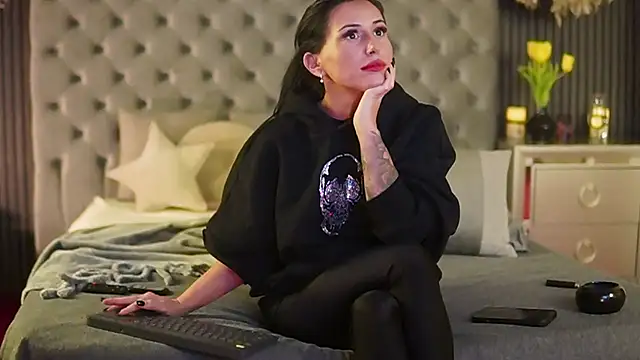 AmelyNoir online show from 01/20/25, 12:36