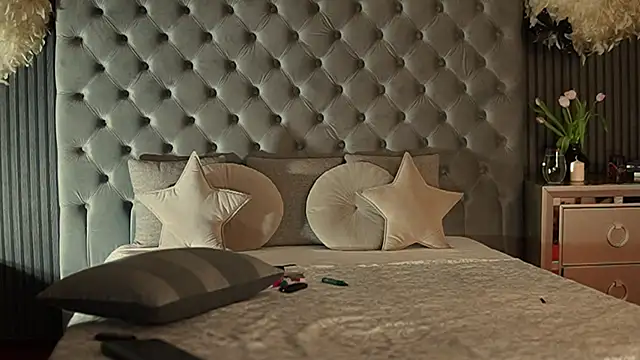 AmelyNoir online show from 03/04/25, 09:00