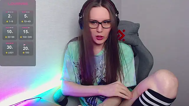 tracy cooper online show from 11/25/25, 03:01